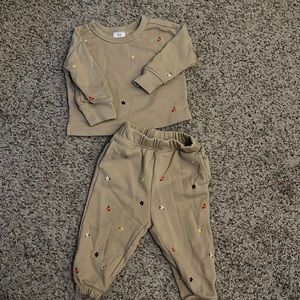 Gap Sweatshirt/Pants Set